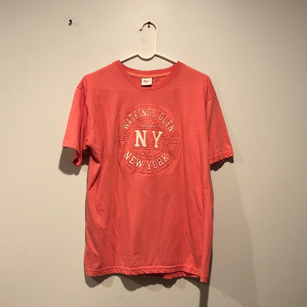 Watkins Glen New York Coral Puffed Embossed Design Shirt
